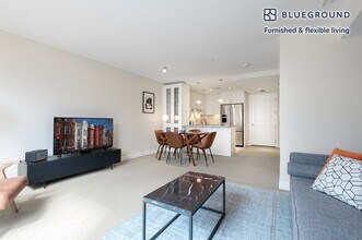 425 8th St NW, Unit FL11-ID99 in Washington, DC - Building Photo - Building Photo