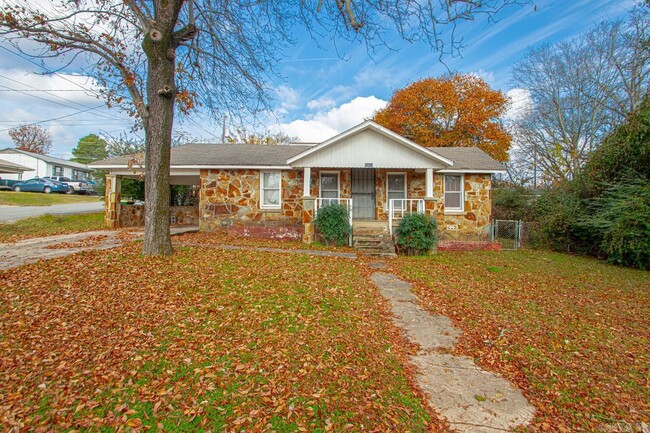 property at 1523 W 46th St