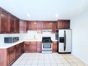 14913 Mansel Ave in Lawndale, CA - Building Photo - Building Photo