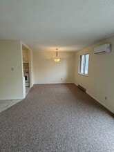 Cedar Grove in Barrie, ON - Building Photo - Building Photo
