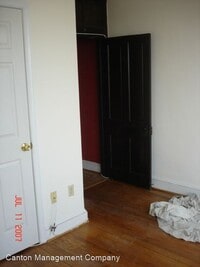 2528 E Baltimore St photo'