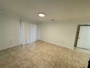 10381 SW 150th Ct in Miami, FL - Building Photo - Building Photo