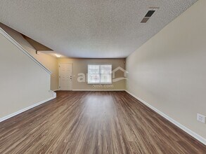 1022 Deerberry Rd in Goose Creek, SC - Building Photo - Building Photo