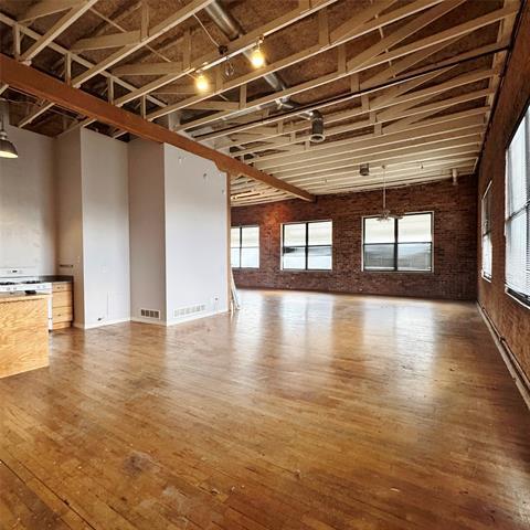 2220 S Harwood St in Dallas, TX - Building Photo - Building Photo