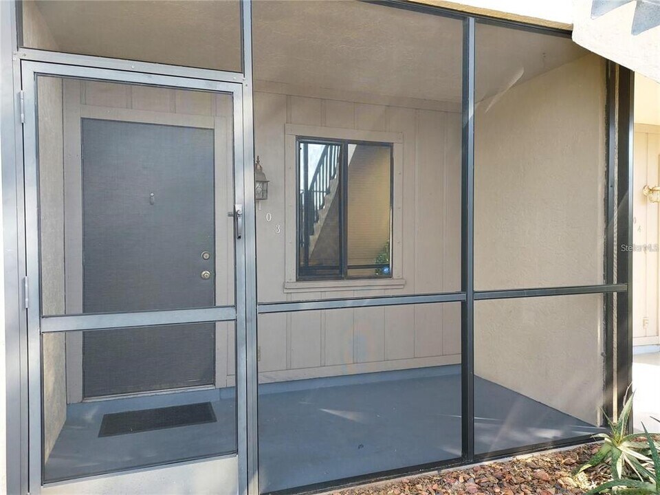 22523 Westchester Blvd in Port Charlotte, FL - Building Photo