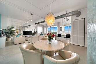2001 Biscayne Blvd, Unit 2522 in Miami, FL - Building Photo - Building Photo