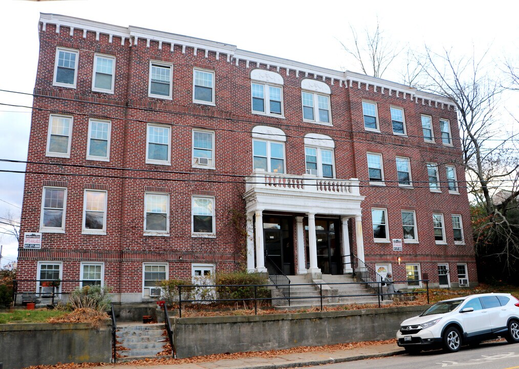 726 Washington St, Unit 2 in Boston, MA - Building Photo