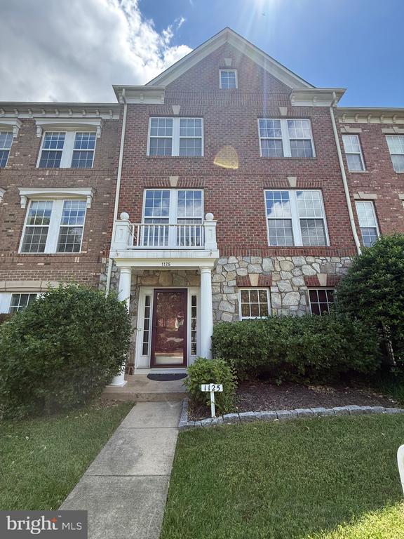 property at 1125 Hampton St