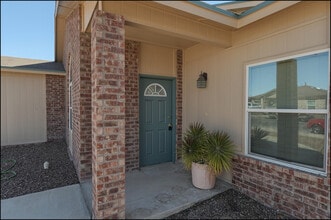 14408 Escalera Dr in Horizon City, TX - Building Photo - Building Photo