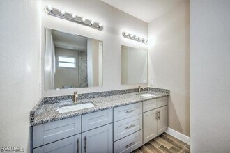121 BETHLEHEM Pl in La Belle, FL - Building Photo - Building Photo