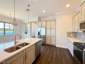 6847 Bequia Wy in Naples, FL - Building Photo - Building Photo