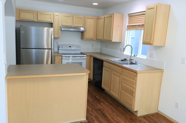 7342 177th St E in Puyallup, WA - Building Photo - Building Photo