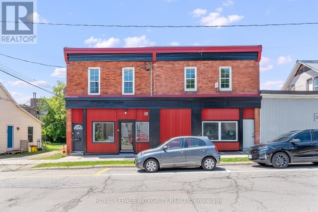 property at 34-34 Market St N