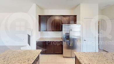 1235 Acmite Ave in Aubrey, TX - Building Photo - Building Photo