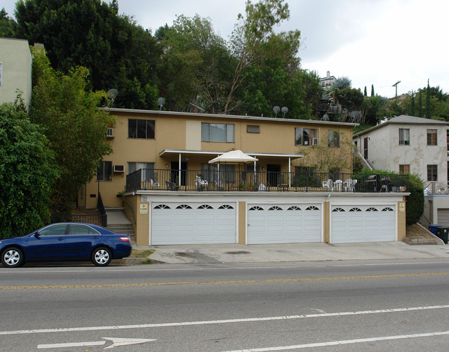 1760-1762 Silver Lake Blvd in Los Angeles, CA - Foto de edificio - Building Photo