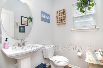 5025 Shell Cove Ln in Virginia Beach, VA - Building Photo - Building Photo