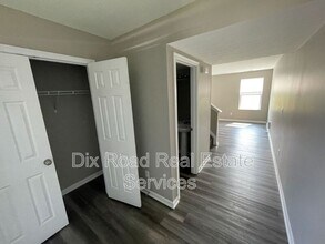 810 Prescot Cir in Trenton, OH - Building Photo - Building Photo