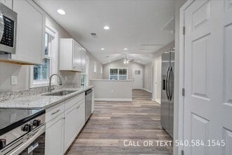 1424 Varnell Ave NE in Roanoke, VA - Building Photo - Building Photo