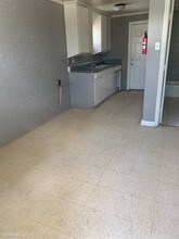 704 13th St in Lafayette, LA - Building Photo - Building Photo