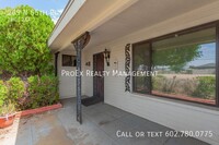 269 N 55th Pl in Mesa, AZ - Foto de edificio - Building Photo