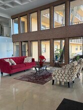 9370 SW 8th St in Boca Raton, FL - Building Photo - Building Photo