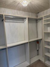 300 Winston Dr in Cliffside Park, NJ - Building Photo - Building Photo