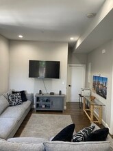 14 Rockland St, Unit 3 in Boston, MA - Building Photo - Building Photo