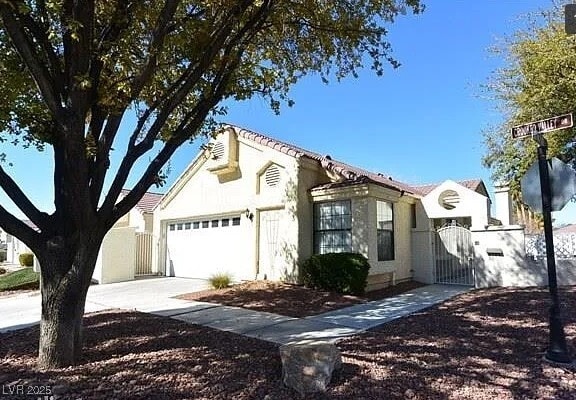 property at 5257 Crooked Valley Dr
