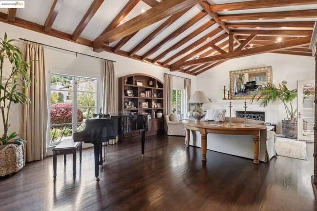 160 Requa Rd in Piedmont, CA - Building Photo - Building Photo