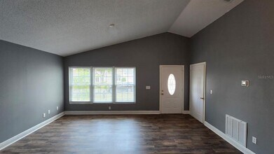 333 Rollins Dr in Davenport, FL - Building Photo - Building Photo