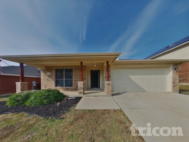 6129 Tilapia Dr in Fort Worth, TX - Foto de edificio - Building Photo