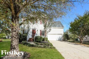 12301 Carolina Crossing Dr in Charlotte, NC - Building Photo