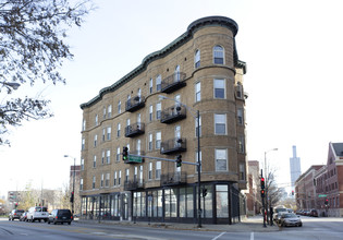 32 S Ashland Ave in Chicago, IL - Building Photo - Building Photo