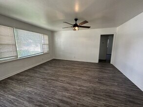 4803 35th St in Lubbock, TX - Building Photo - Building Photo