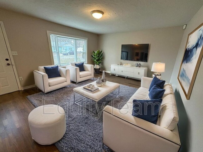 2498 Schon Dr in Cincinnati, OH - Building Photo - Building Photo