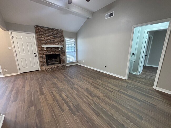 4558 Pine Crest Dr in Haughton, LA - Building Photo - Building Photo