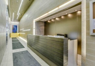 334 Adelaide St W in Toronto, ON - Building Photo - Building Photo