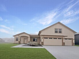 4443 Wagon Rd in Nampa, ID - Building Photo