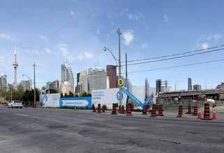 Monde Condos in Toronto, ON - Building Photo - Building Photo