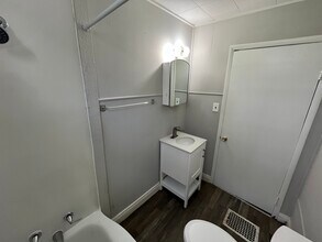 417 S Council St in Muncie, IN - Foto de edificio - Building Photo