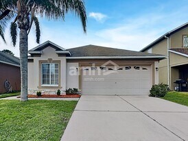 6821 Aramon Ct in Wesley Chapel, FL - Building Photo