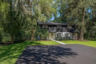 7206 SW 43 Pl in Gainesville, FL - Building Photo