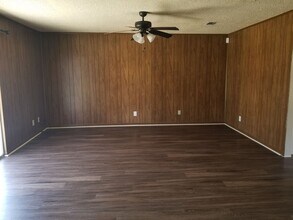 1710 Kangaroo Ave in Killeen, TX - Building Photo - Building Photo