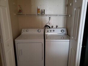 9825 Turf Way in Orlando, FL - Building Photo - Building Photo