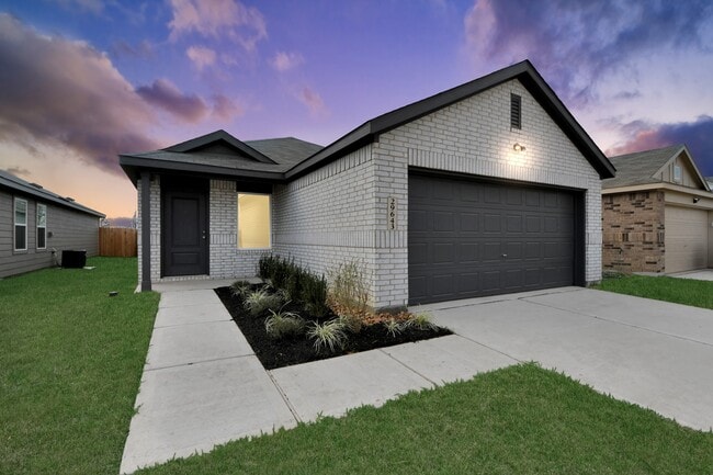 property at 29643 Knollwood Bay Rd