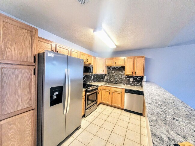 21084 Homer-Unit -21084 Homer Unit B in St. Robert, MO - Building Photo - Building Photo