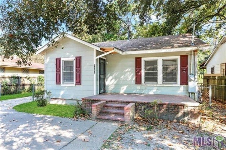 5921 Byron Ave in Baton Rouge, LA - Building Photo