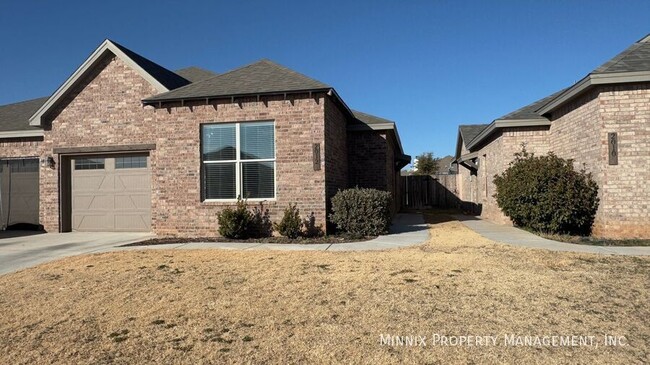 2012 102nd St in Lubbock, TX - Foto de edificio - Building Photo