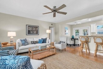 1800 Pass a Grille Way in St Pete Beach, FL - Building Photo - Building Photo