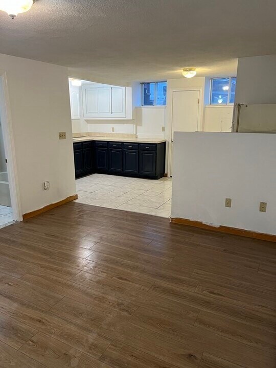 659 E 4th St, Unit 2 in Boston, MA - Building Photo